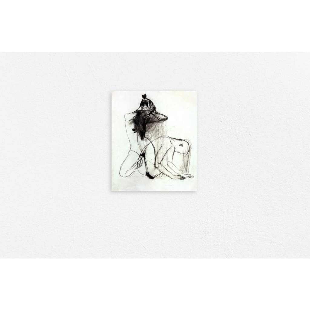 Girl in motion - The Curators